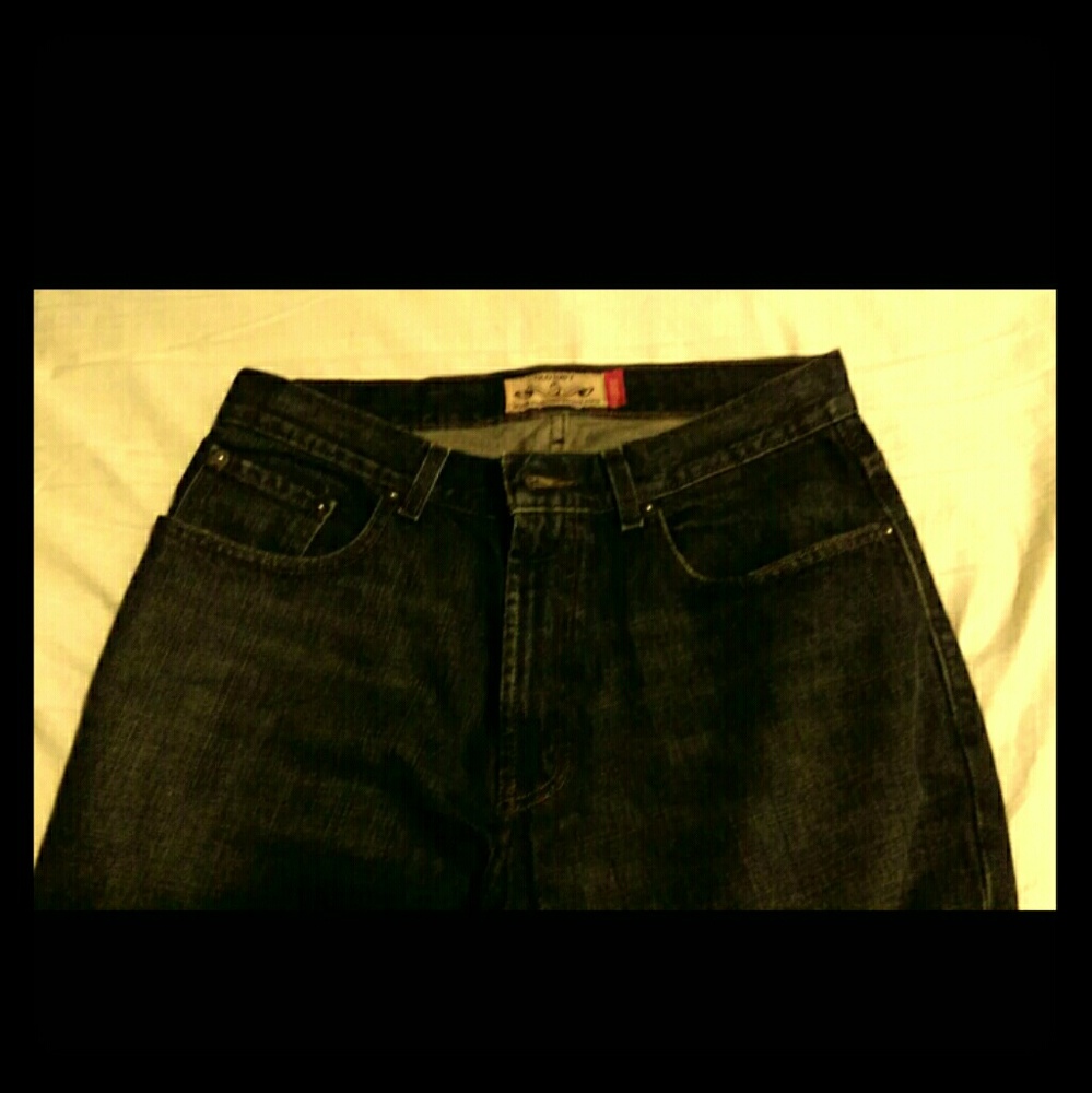 Old Navy 31 x 30 Loose Fit Jeans